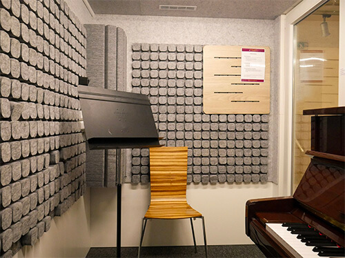 Coleridge Taylor Room with Seat